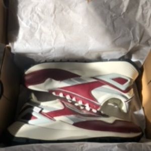 Size 6 / Legacy AZ